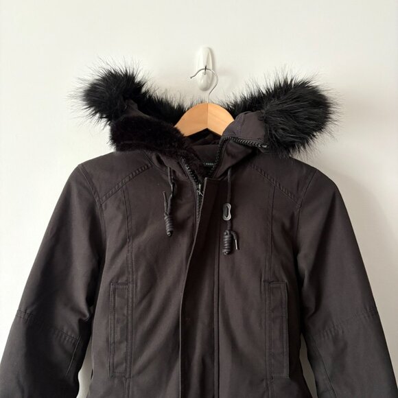 Aritzia Golden Bancroft Parka Jacket Warmest Altitude Series Black Size XS - Picture 4 of 9